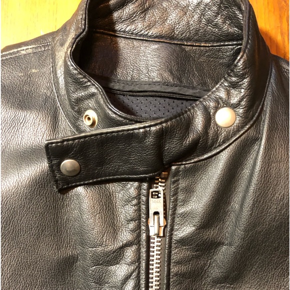 Men’s heavy biker leather riding jacket. Made in Montreal by Bristol Leather. - Picture 2 of 10